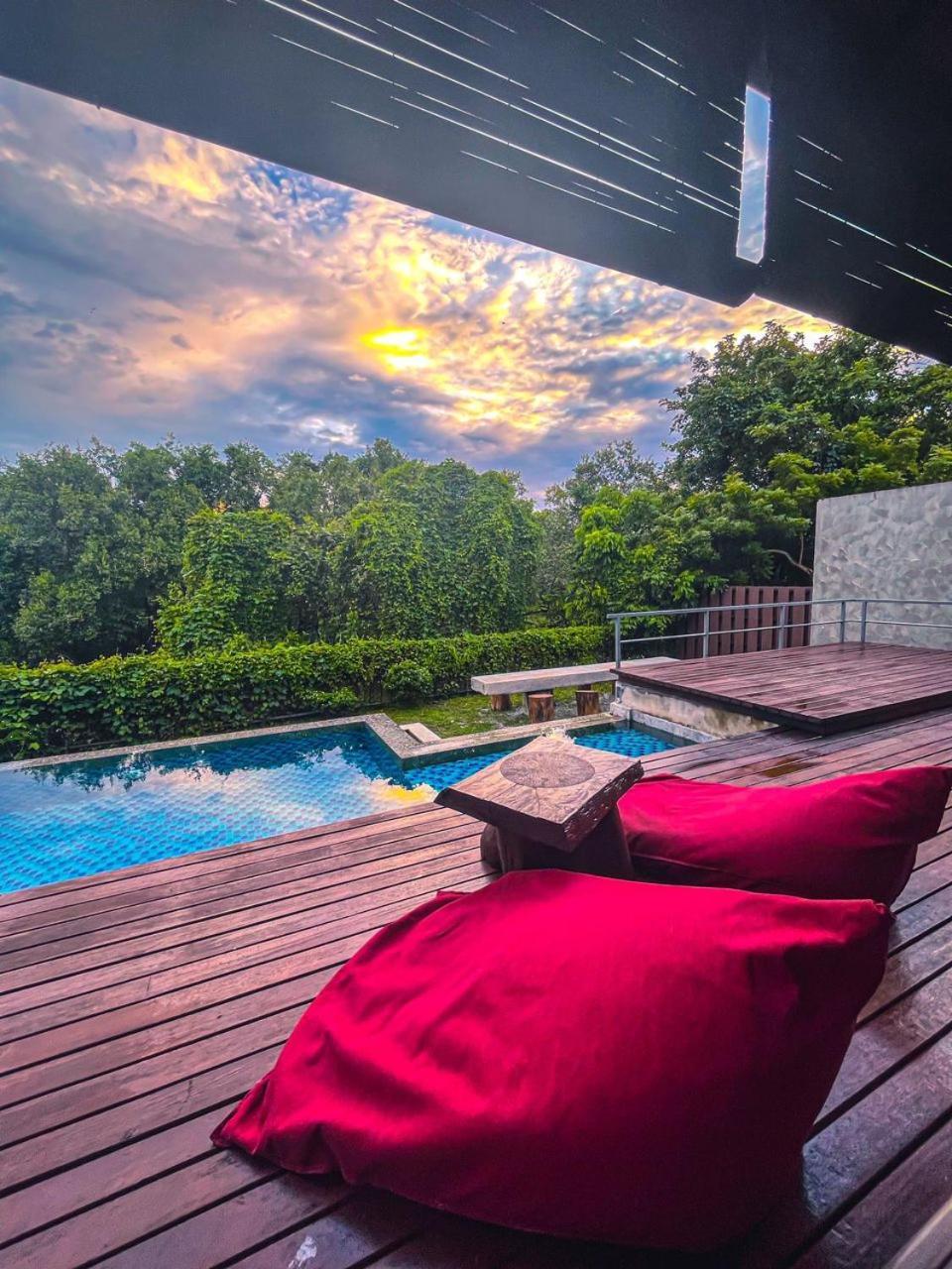 Royale Riviera Resort Private Pool Villas Пантай Ченанг Екстериор снимка